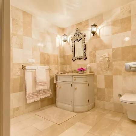 Ipekyol Avec Piscine Privee ヴィラ *