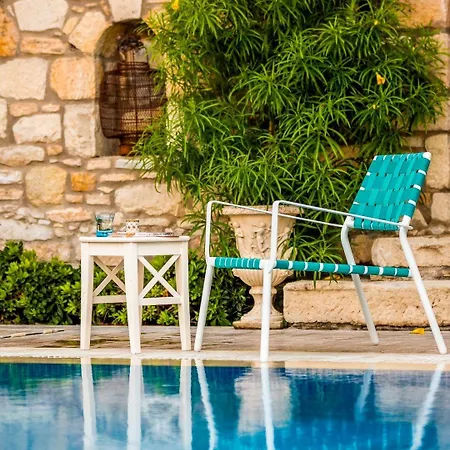 Ipekyol Avec Piscine Privee ヴィラ Çeşme