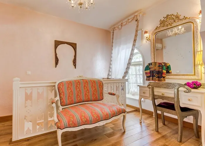 Ipekyol Avec Piscine Privée Çeşme