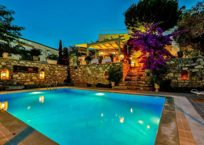 Ipekyol Avec Piscine Privee